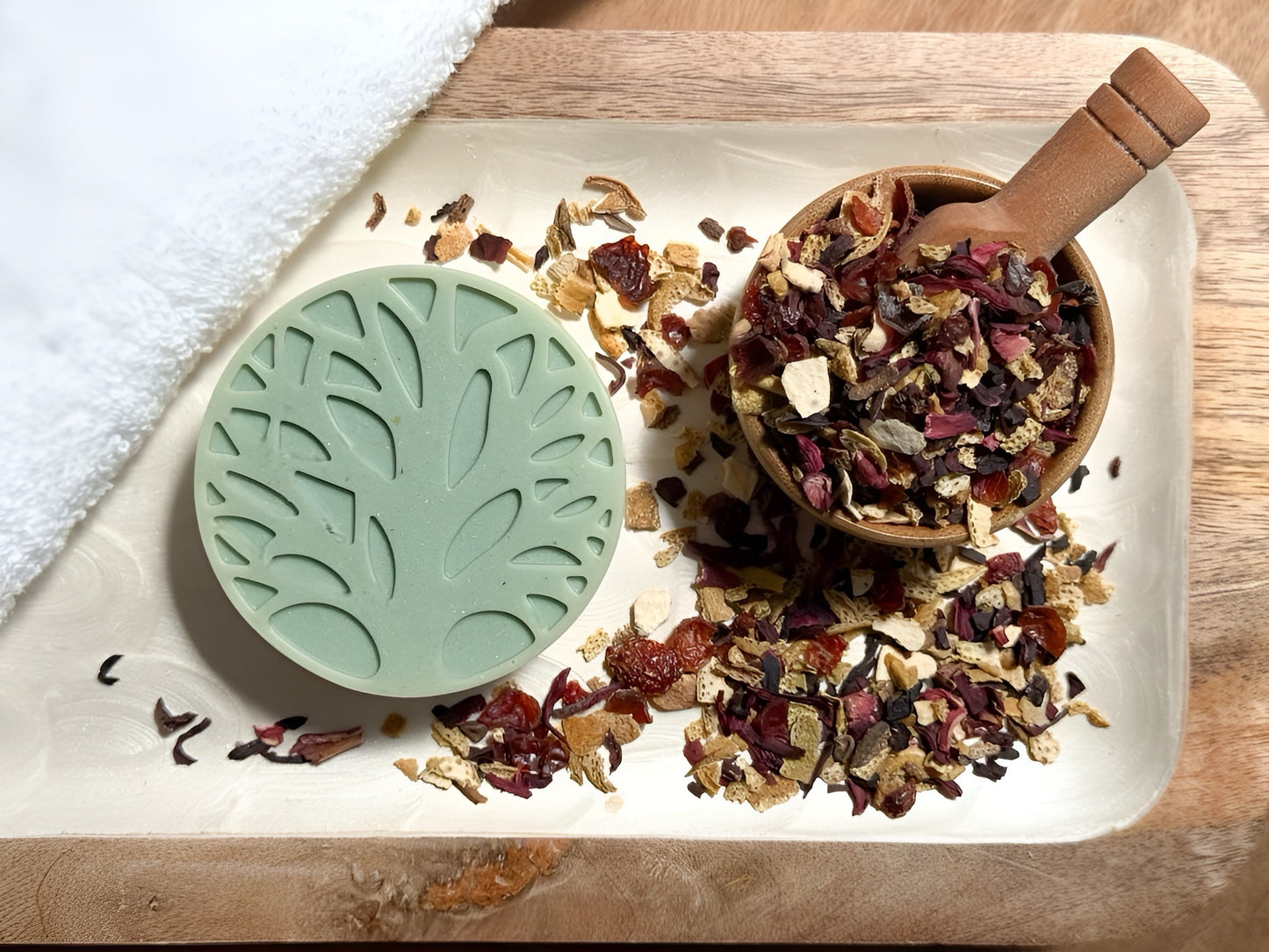 Affibili-Tea Men’s Bamboo & Hemp Solid Lotion Bar