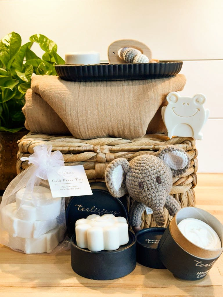 Snuggles & Cuddles Gift Set for Baby Boy