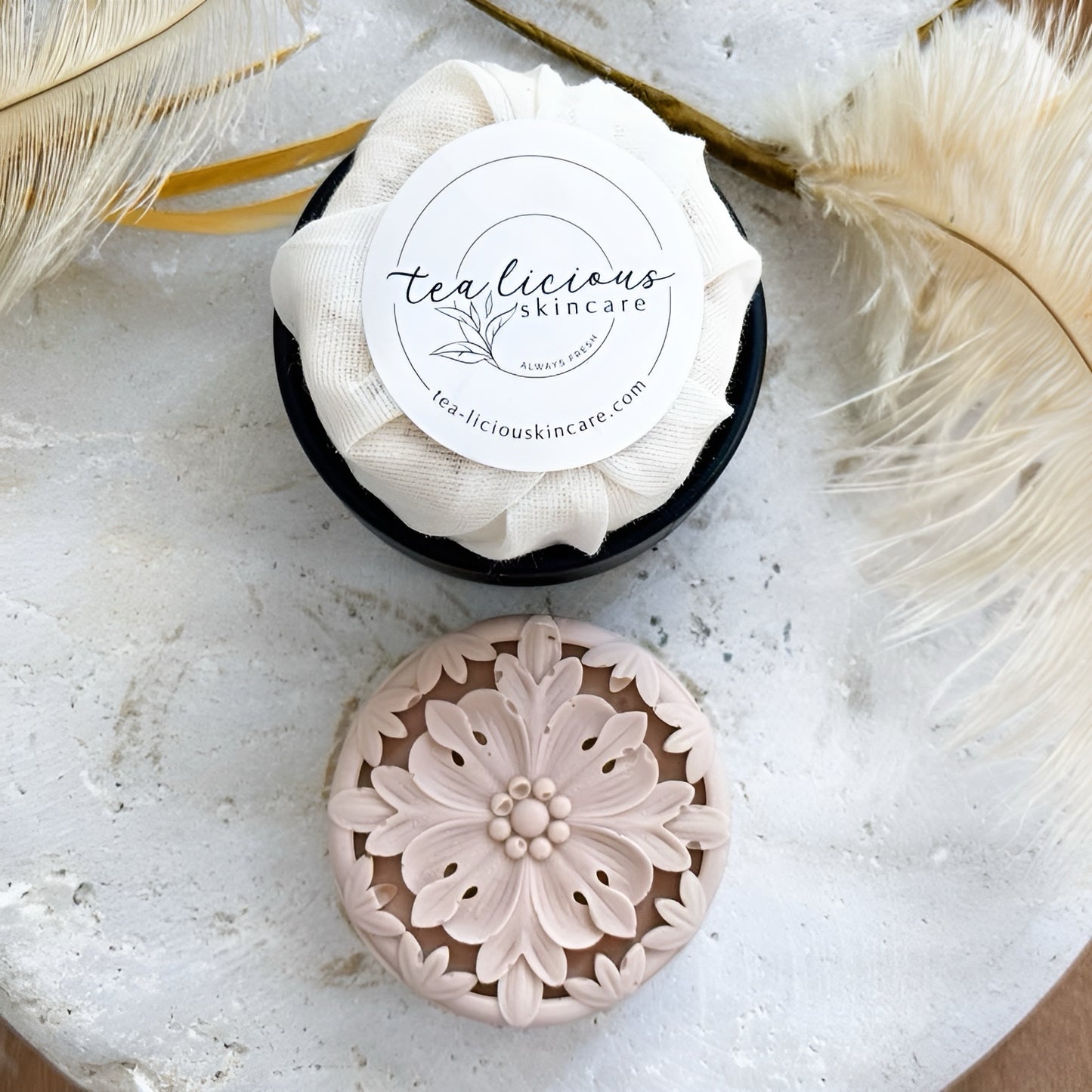 Personali-Tea Oatmeal Milk & Honey Solid Lotion Bar