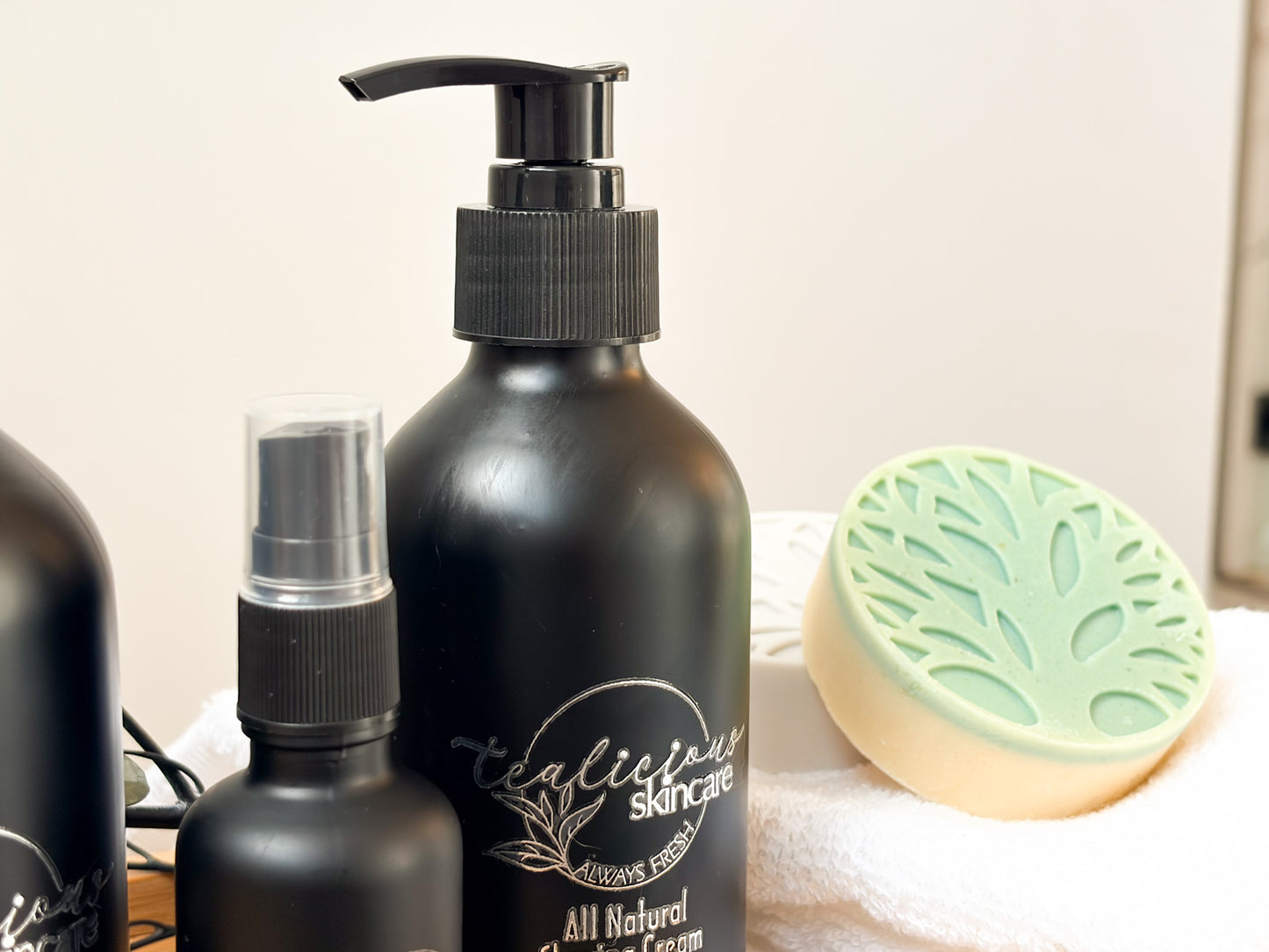 Black Tea & Sandalwood All Natural Beard Shampoo