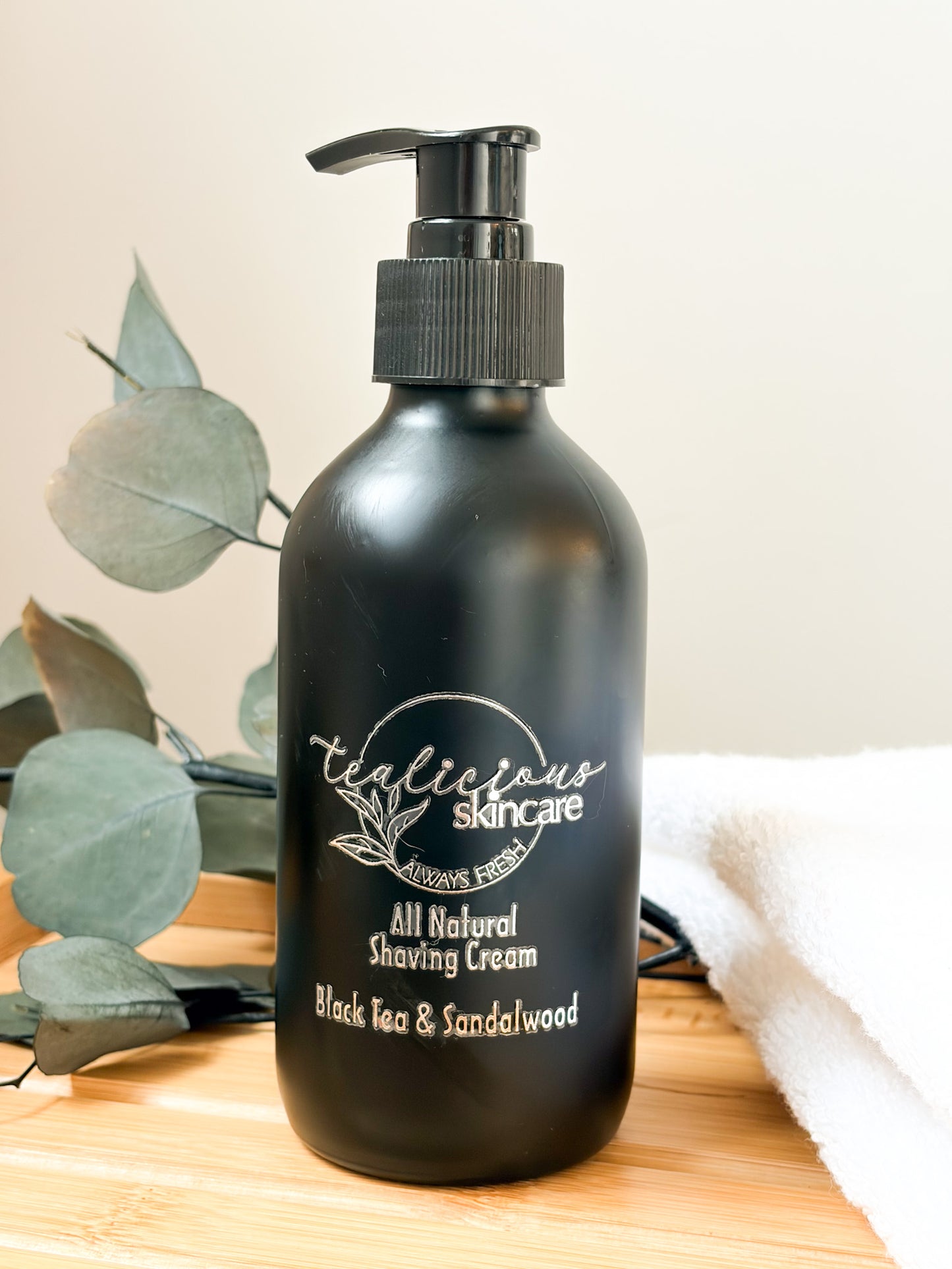 Black Tea & Sandalwood Men’s Shaving Cream