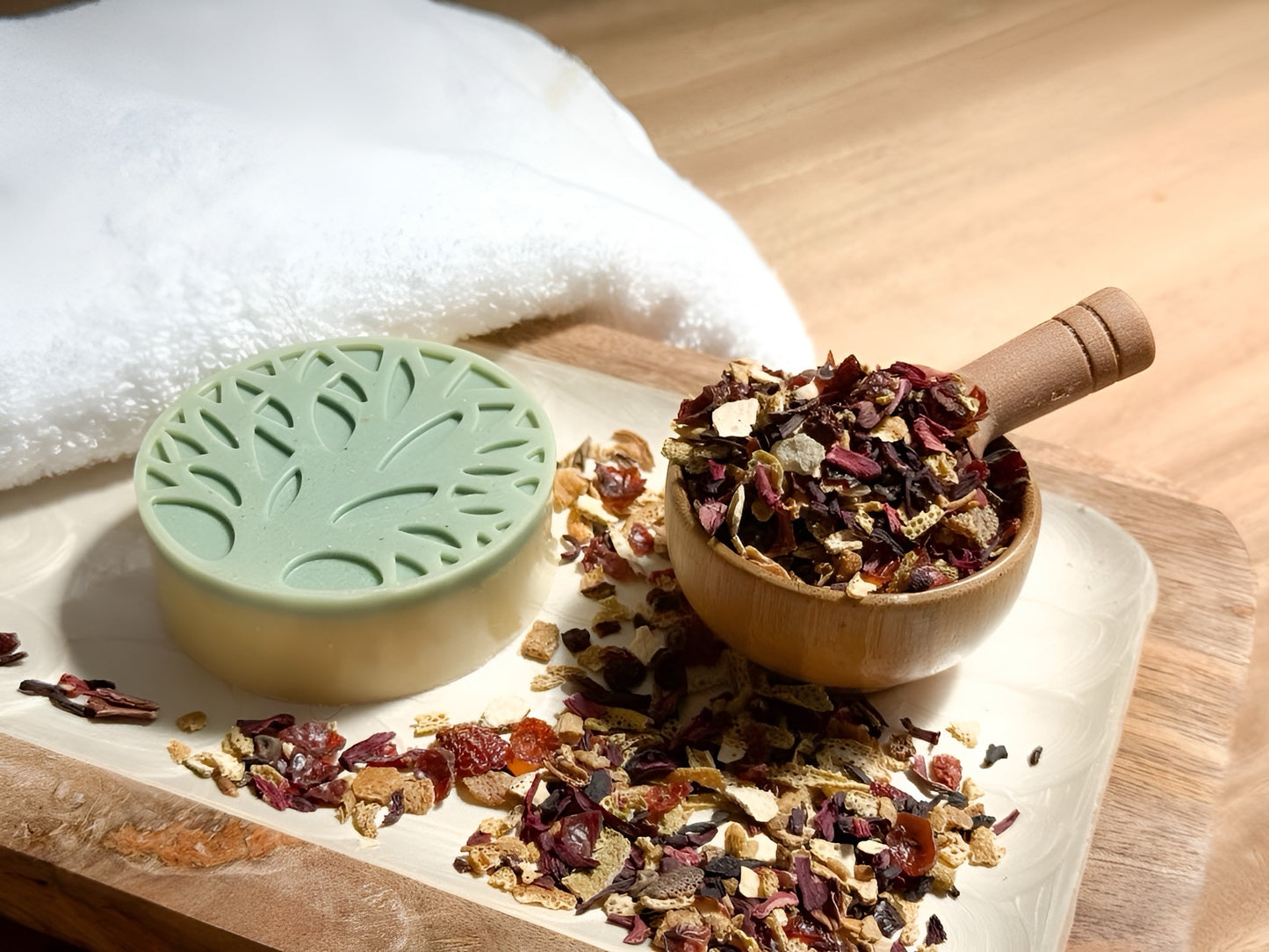 Affibili-Tea Men’s Bamboo & Hemp Solid Lotion Bar