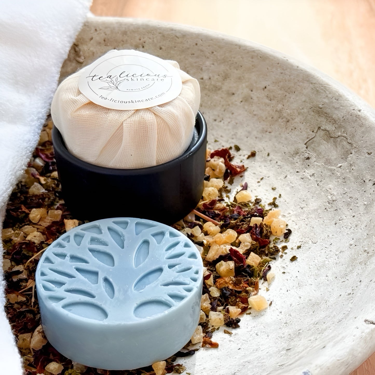 Sensuosi-Tea Men’s  Solid Lotion Bar