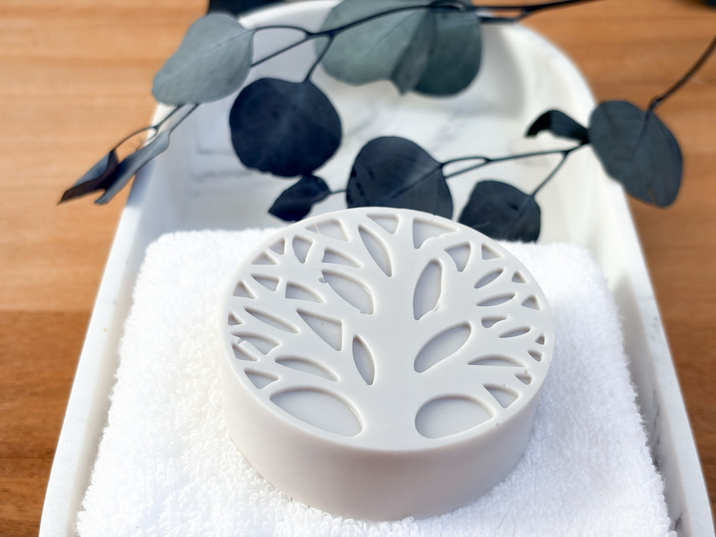 Fideli-Tea Straight Up Savage 
Men’s Lotion Bar