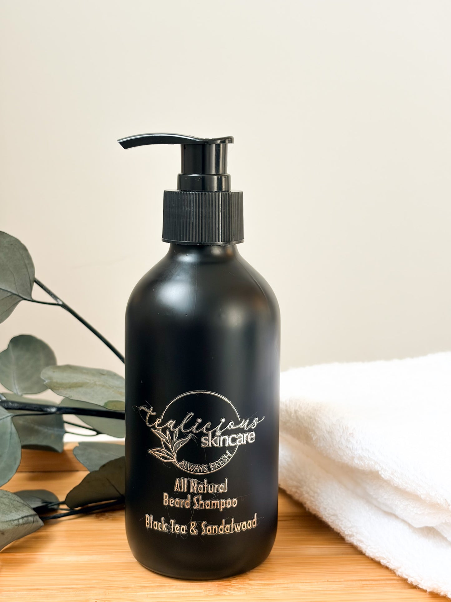 Black Tea & Sandalwood Men’s Shaving Cream