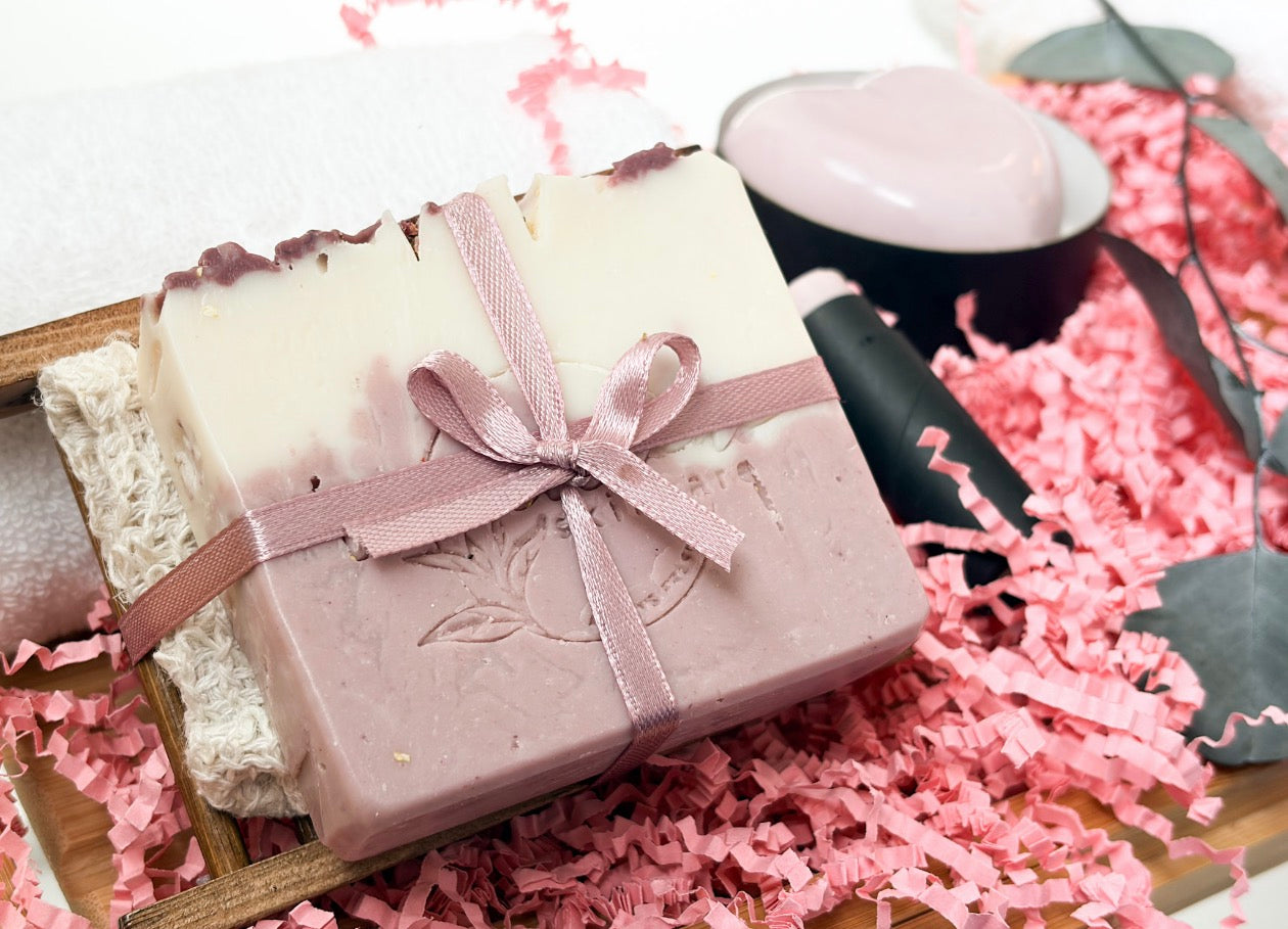 Reverie Blackberry Tea Champagne Gift Set Limited Time Only