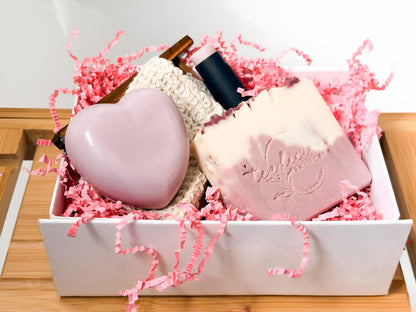 Reverie Blackberry Tea Champagne Gift Set Limited Time Only